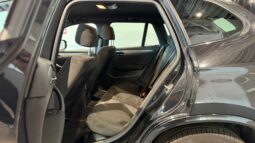 
										BMW X1 xDrive18d Steptronic full									