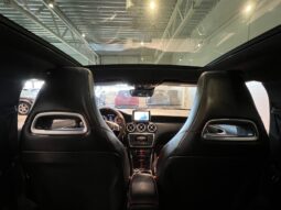 
										Mercedes-Benz A 250 7G-DCT full									