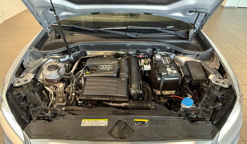 
								Audi Q2 1.4 TFSI COD S Tronic full									