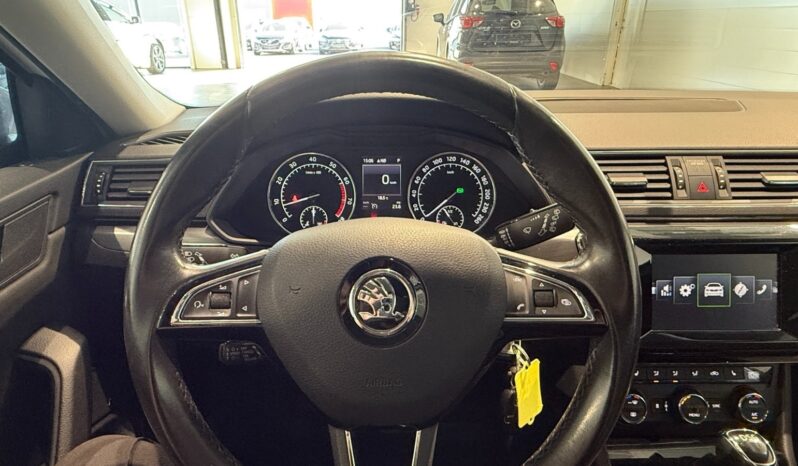 
								Skoda Superb Combi 1.4 TSI ACT DSG Sequential full									