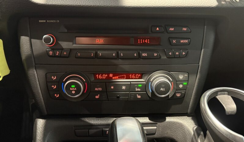 
								BMW X1 xDrive18d Steptronic full									