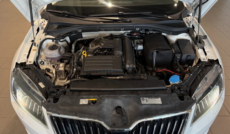 
								Skoda Superb Combi 1.4 TSI ACT DSG Sequential full									