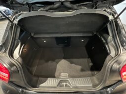 
										Mercedes-Benz A 250 7G-DCT full									