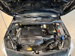 
										Mercedes-Benz A 250 7G-DCT full									
