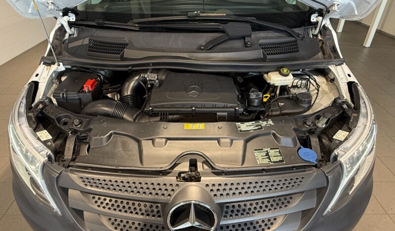 
								Mercedes-Benz Vito 116 CDI 3.0t 2.2 7G-Tronic Plus full									