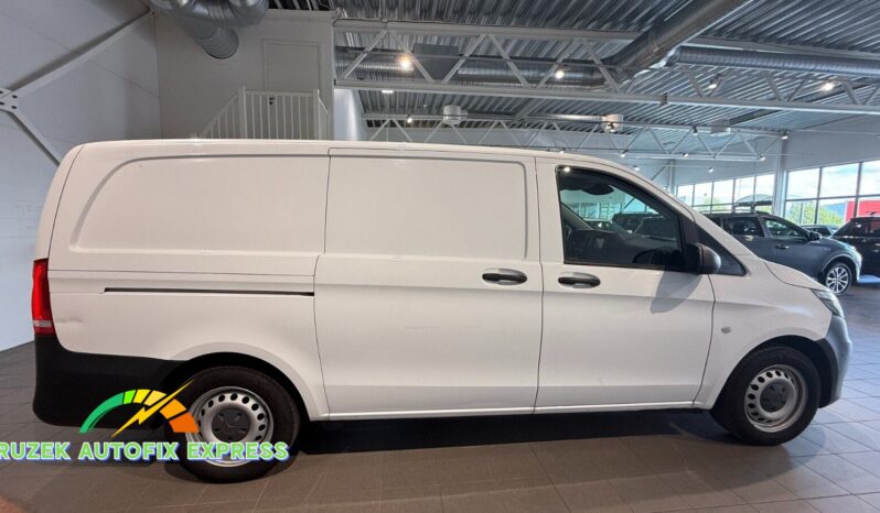 
								Mercedes-Benz Vito 116 CDI 3.0t 2.2 7G-Tronic Plus full									