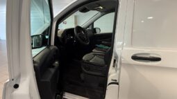 
										Mercedes-Benz Vito 116 CDI 3.0t 2.2 7G-Tronic Plus full									