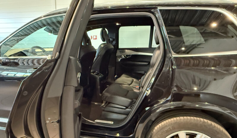 
								Volvo XC90 T8 TwEn AWD Geartronic full									