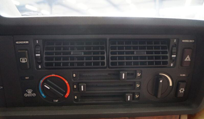 
								1987 BMW 635 CSI full									