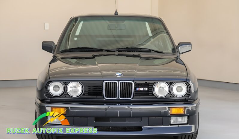 
								BMW M3 E30 full									