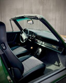 
										Porsche 911 Carrera 3.2 Targa full									