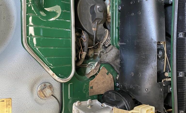 
								Porsche 911 Carrera 3.2 Targa full									