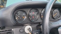 
										Porsche 911 Carrera 3.2 Targa full									