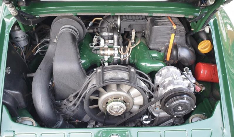 
								Porsche 911 Carrera 3.2 Targa full									