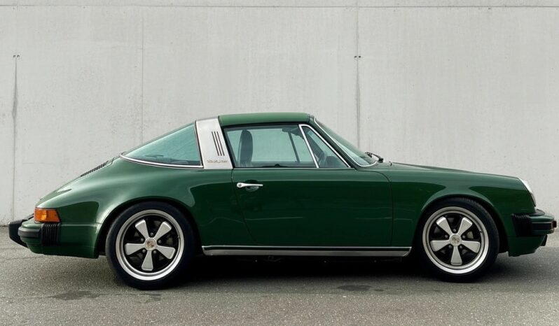 
								Porsche 911 Carrera 3.2 Targa full									